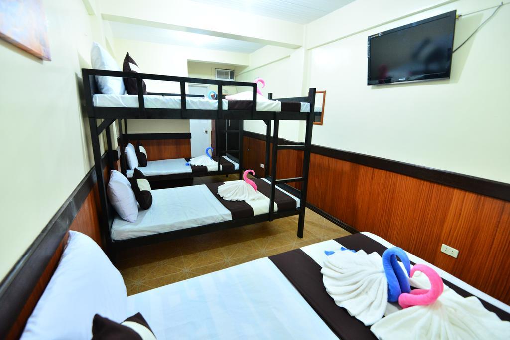 Travellers Pad Boracay Hostel Balabag  Bagian luar foto
